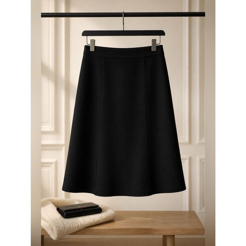 BLACK ANN TAYLOR PETITE SKIRT SIZE 4P